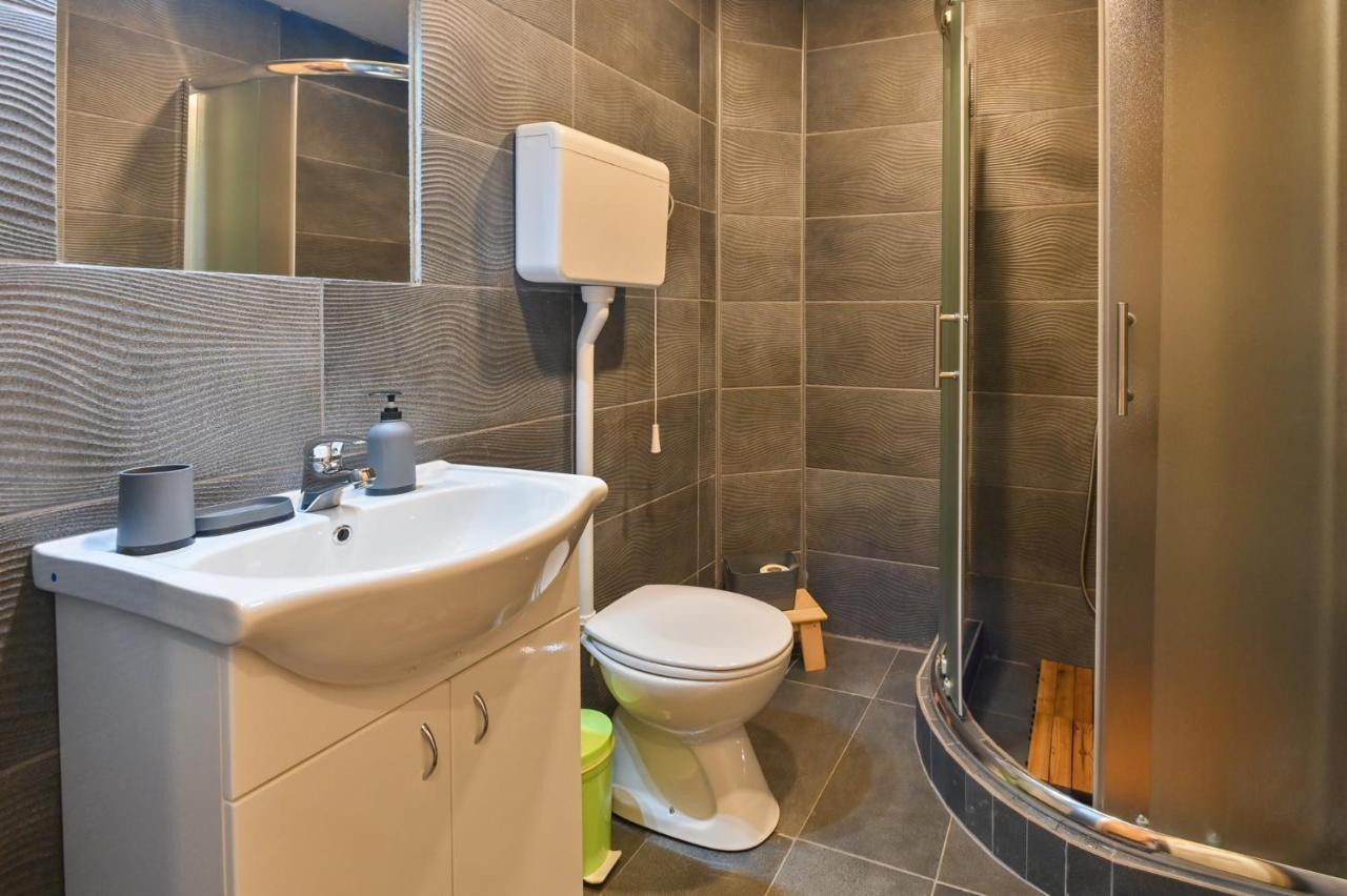 Neva Sobe Sa Pogledom Na Planine Apartamento Mokra Gora Exterior foto